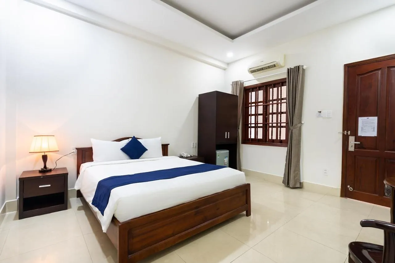 Joi Hotel Vung Tau 2*,